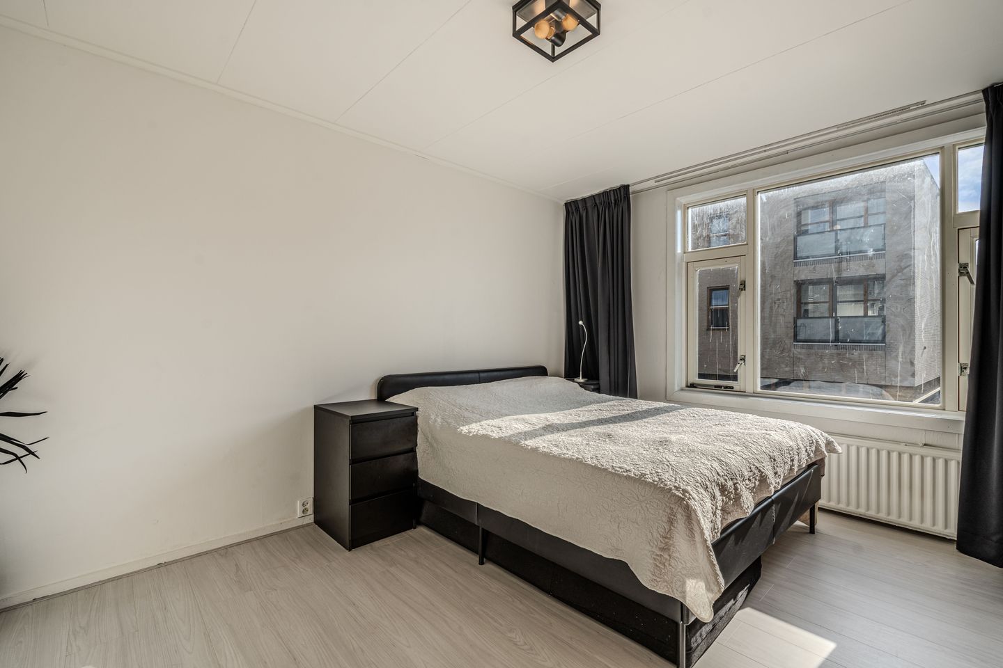 Foto 35 van Van Helomalaan 2
