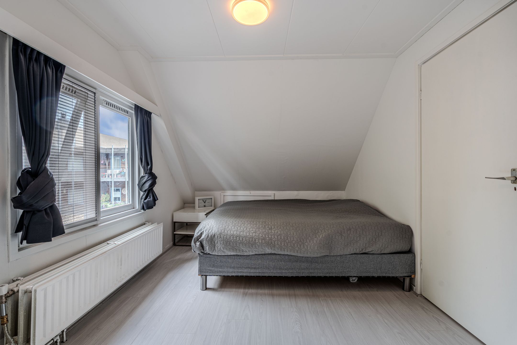 Foto 45 van Van Helomalaan 2