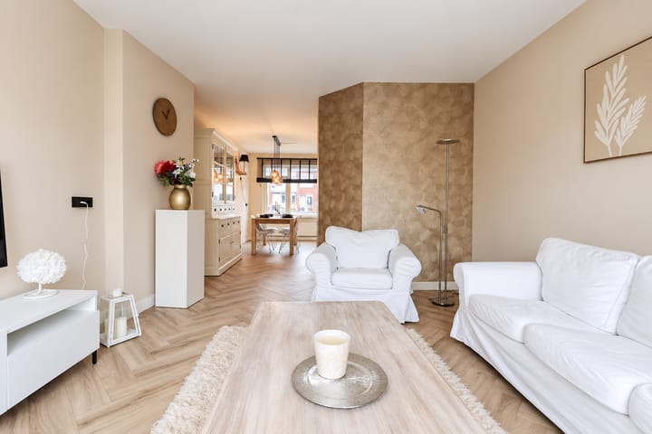 Appartement te huur: Ferdinand Bolweg 35, Amstelveen