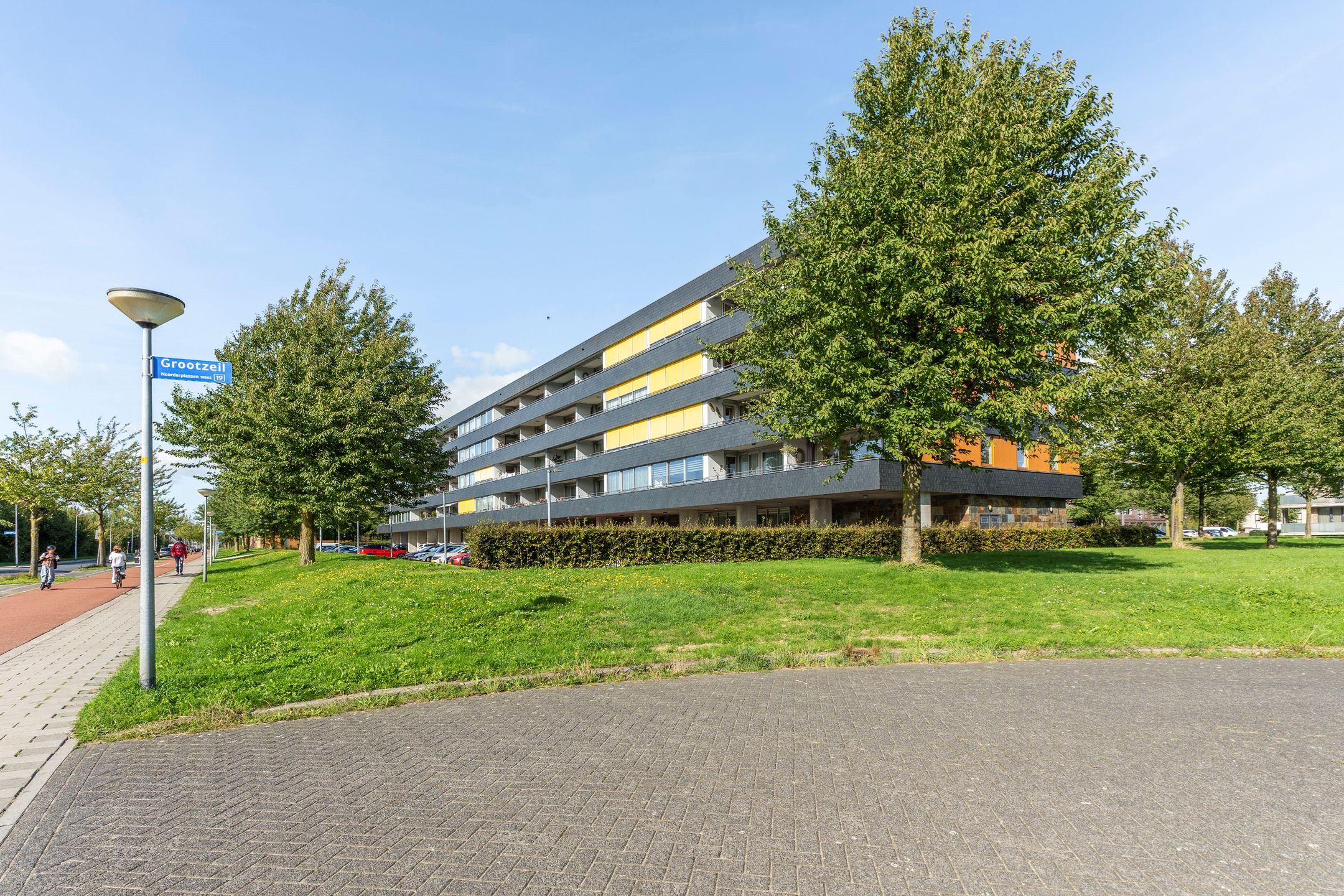 Foto 45 van Grootzeil 302