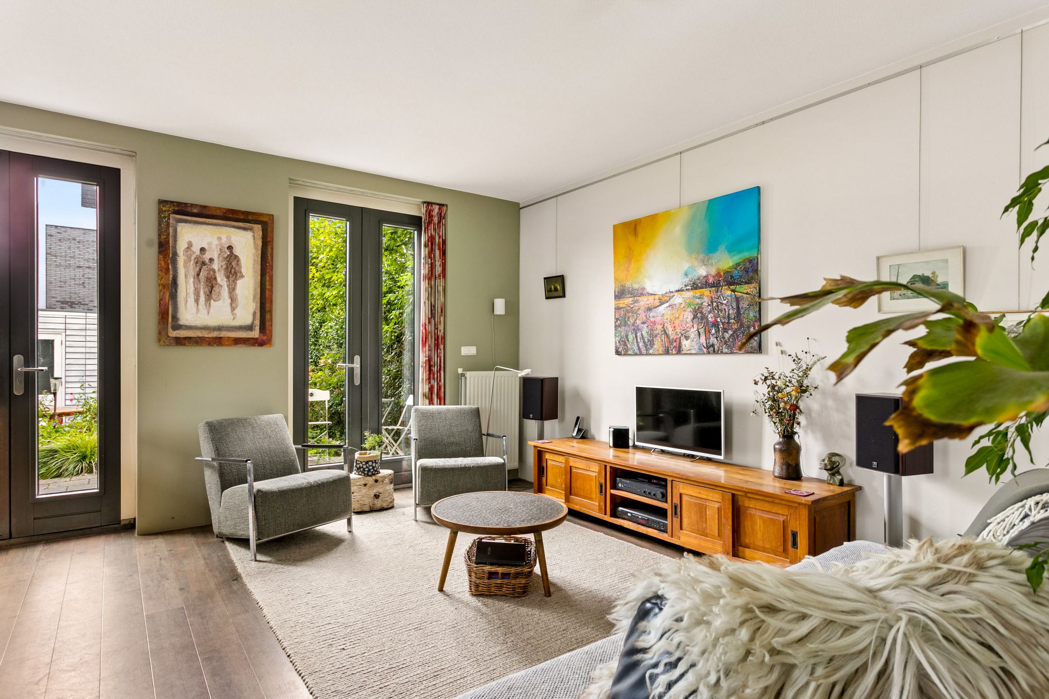 Photo 9 of Obrechtstraat 149