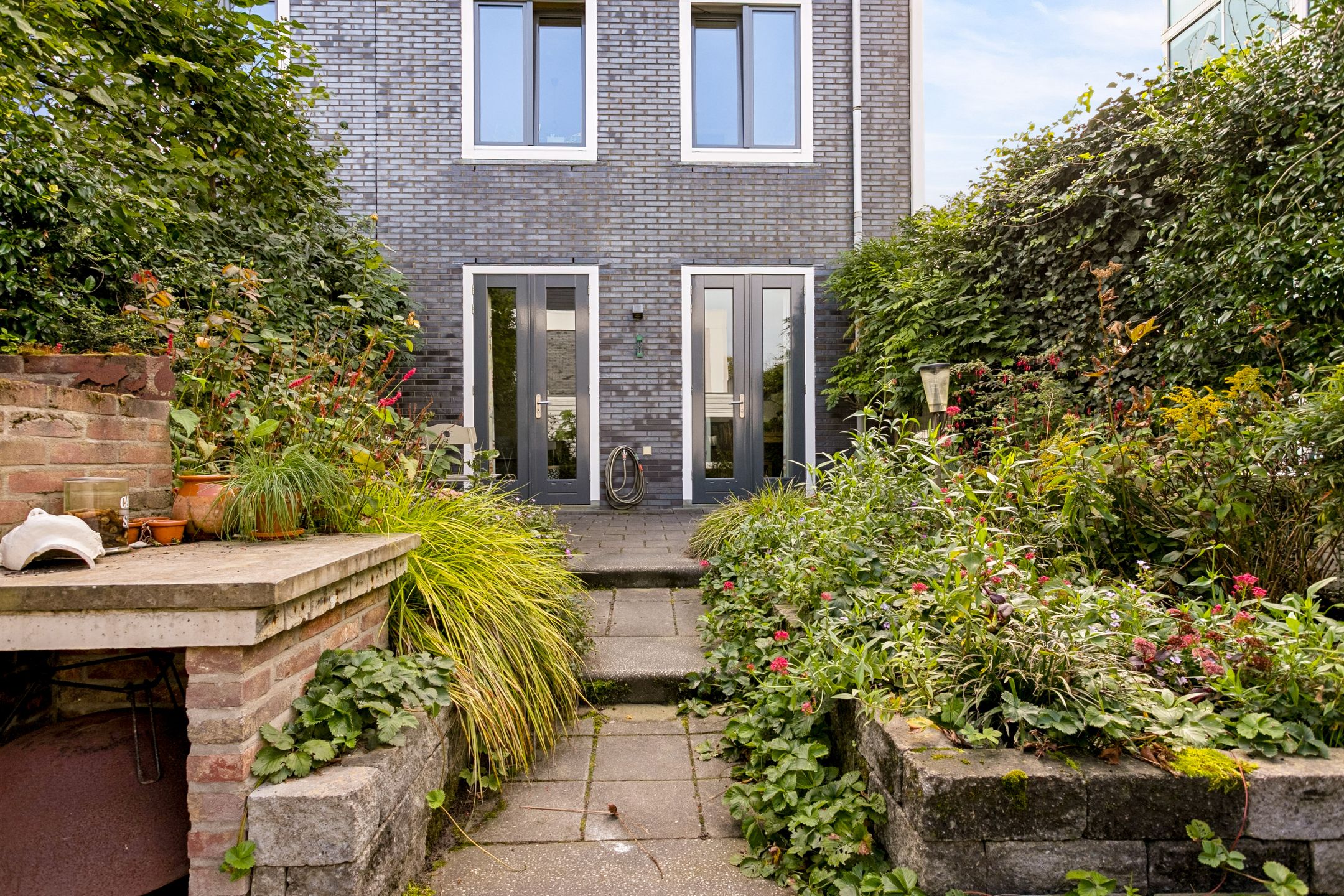 Photo 42 of Obrechtstraat 149