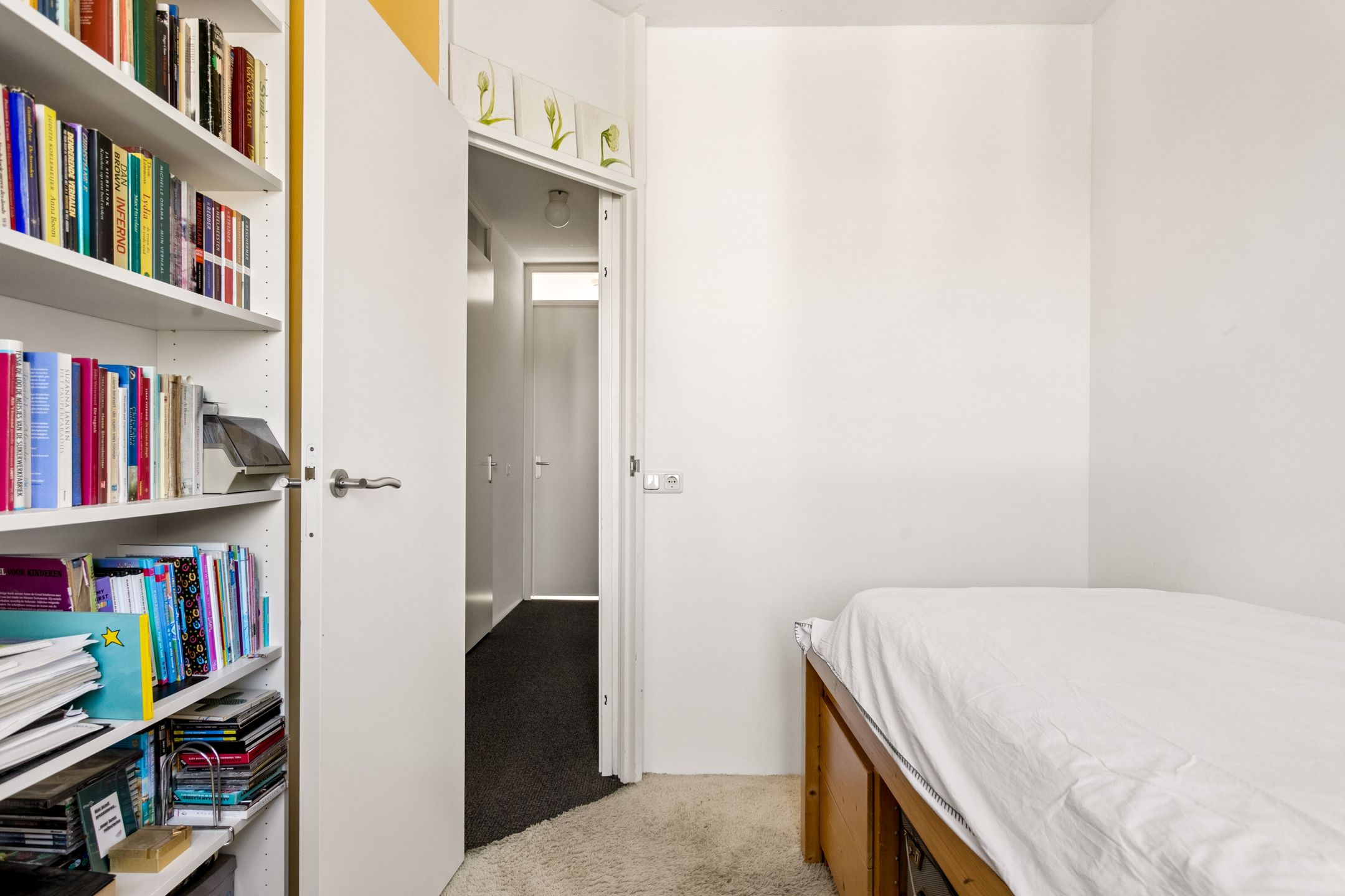 Photo 36 of Obrechtstraat 149
