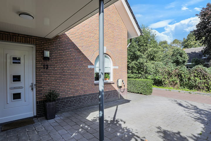 Twee-onder-één-kap te koop: Johanneshoeve 13, Hooglanderveen