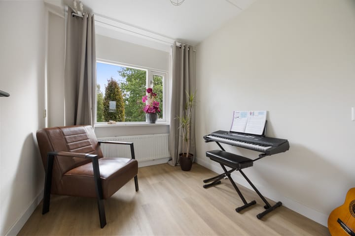 Tussenwoning te koop: Wethouder Zandbergenlaan 27, Barneveld