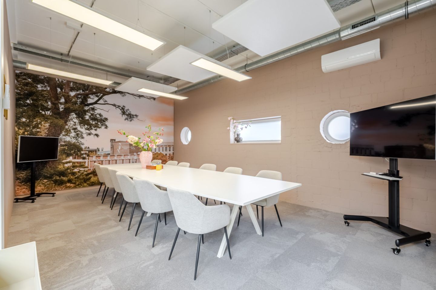 Bekijk foto 4 van Parijsboulevard 335