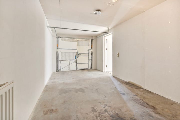 Tussenwoning te koop: Overrepenstraat 16, Maastricht