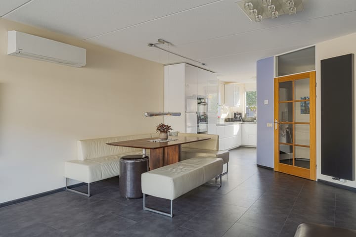 Hoekwoning te koop: Mazurkastraat 1, Barendrecht