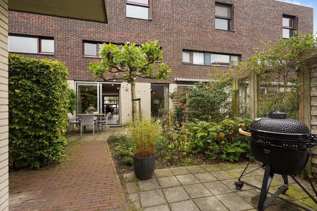 Photo 23 of Laan van Van der Gaag 22