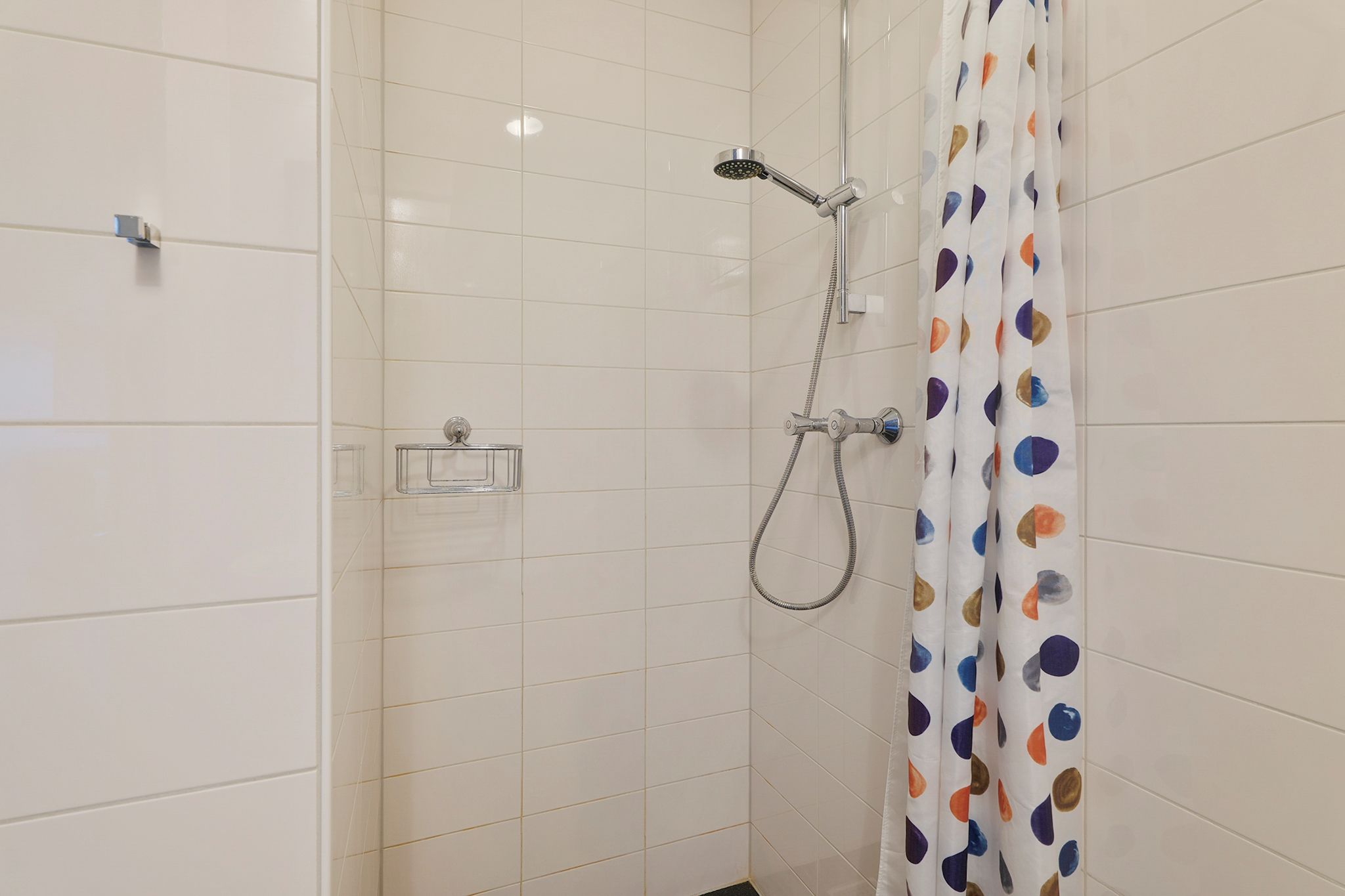 Photo 21 of Welnastraat 641