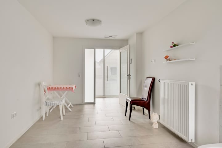 Tussenwoning te koop: Schachtstraat 22, Geleen