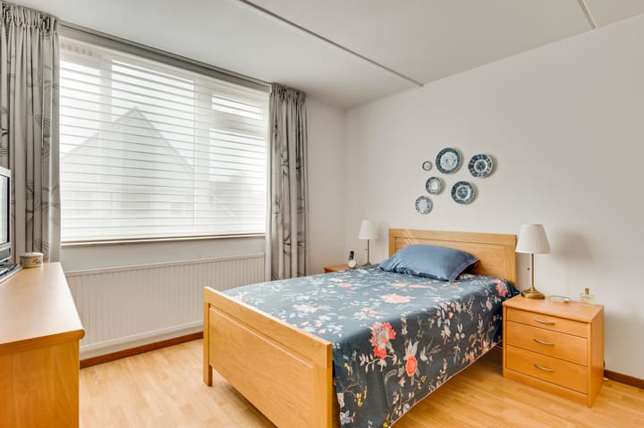 Tussenwoning te koop: Schachtstraat 22, Geleen