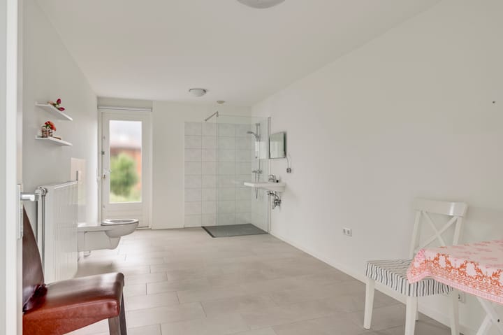 Tussenwoning te koop: Schachtstraat 22, Geleen