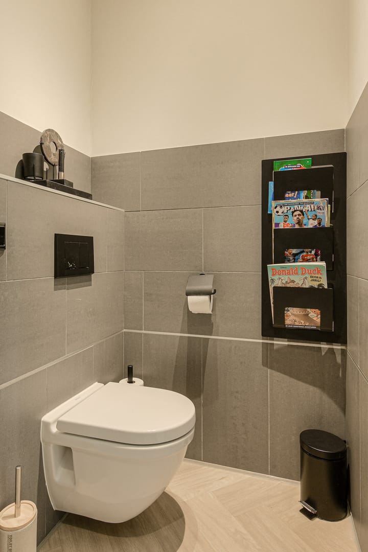 Tussenwoning te koop: Van Oldeneellaan 73, Oosterhout (Nb)