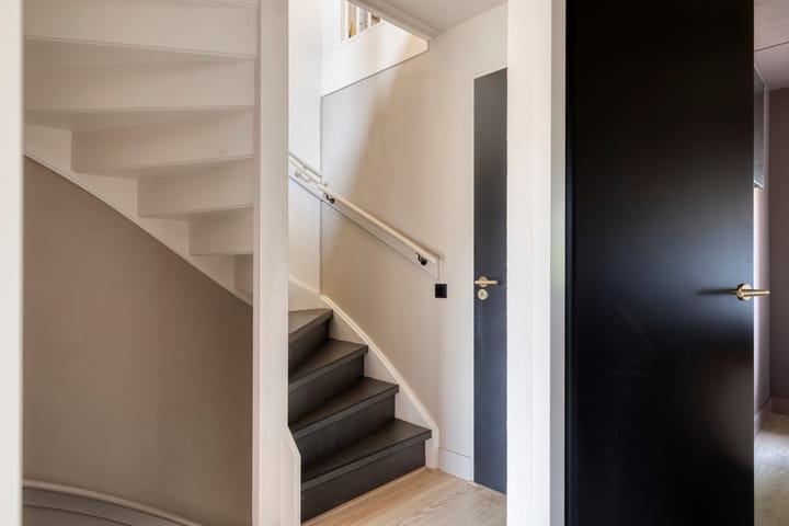 Tussenwoning te koop: Burgemeester de Kortesingel 14, Scherpenzeel (Ge)