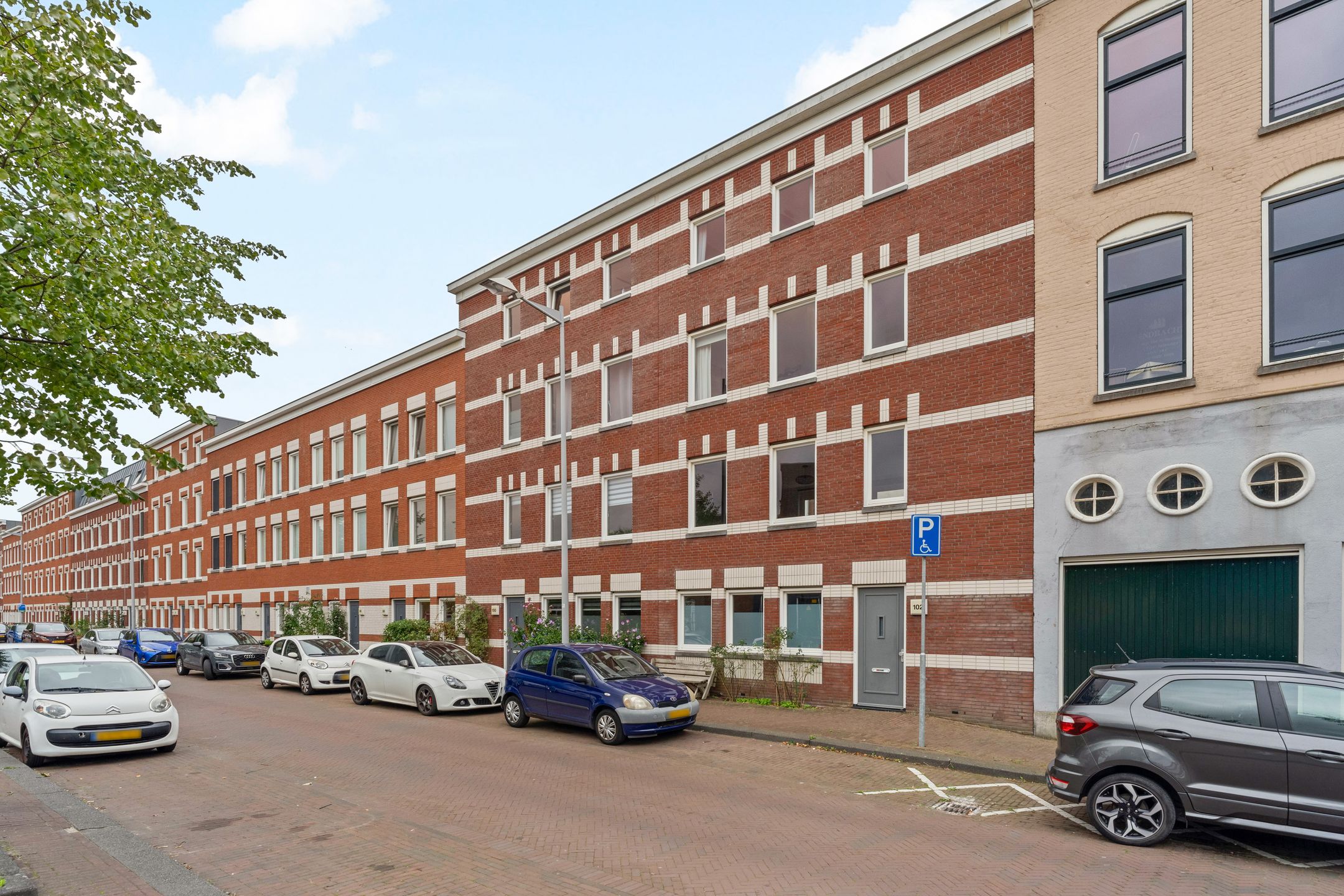Photo 27 of Katendrechtsestraat 102