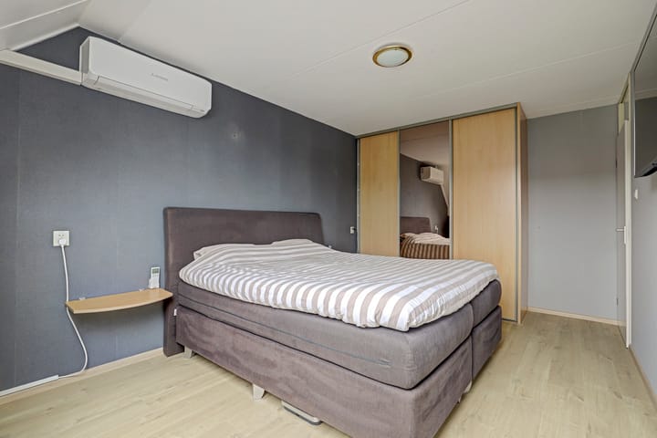 Tussenwoning te koop: Aletta Jacobs-erf 364, Dordrecht