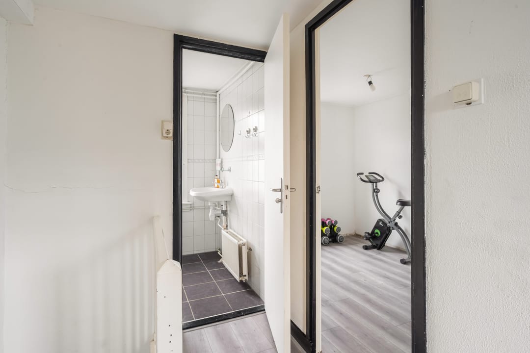 Photo 28 of Vondelstraat 57
