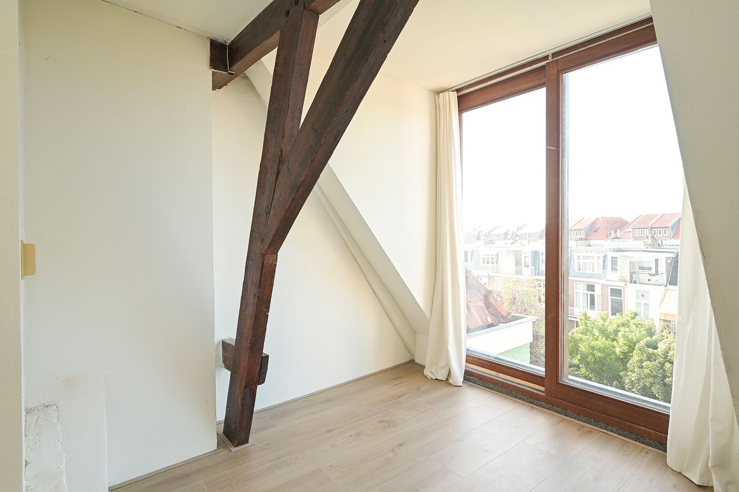 Foto 4 van Weimarstraat 73-1