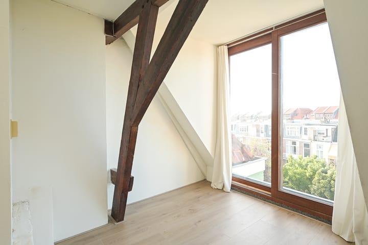 Foto 4 van Weimarstraat 73-1