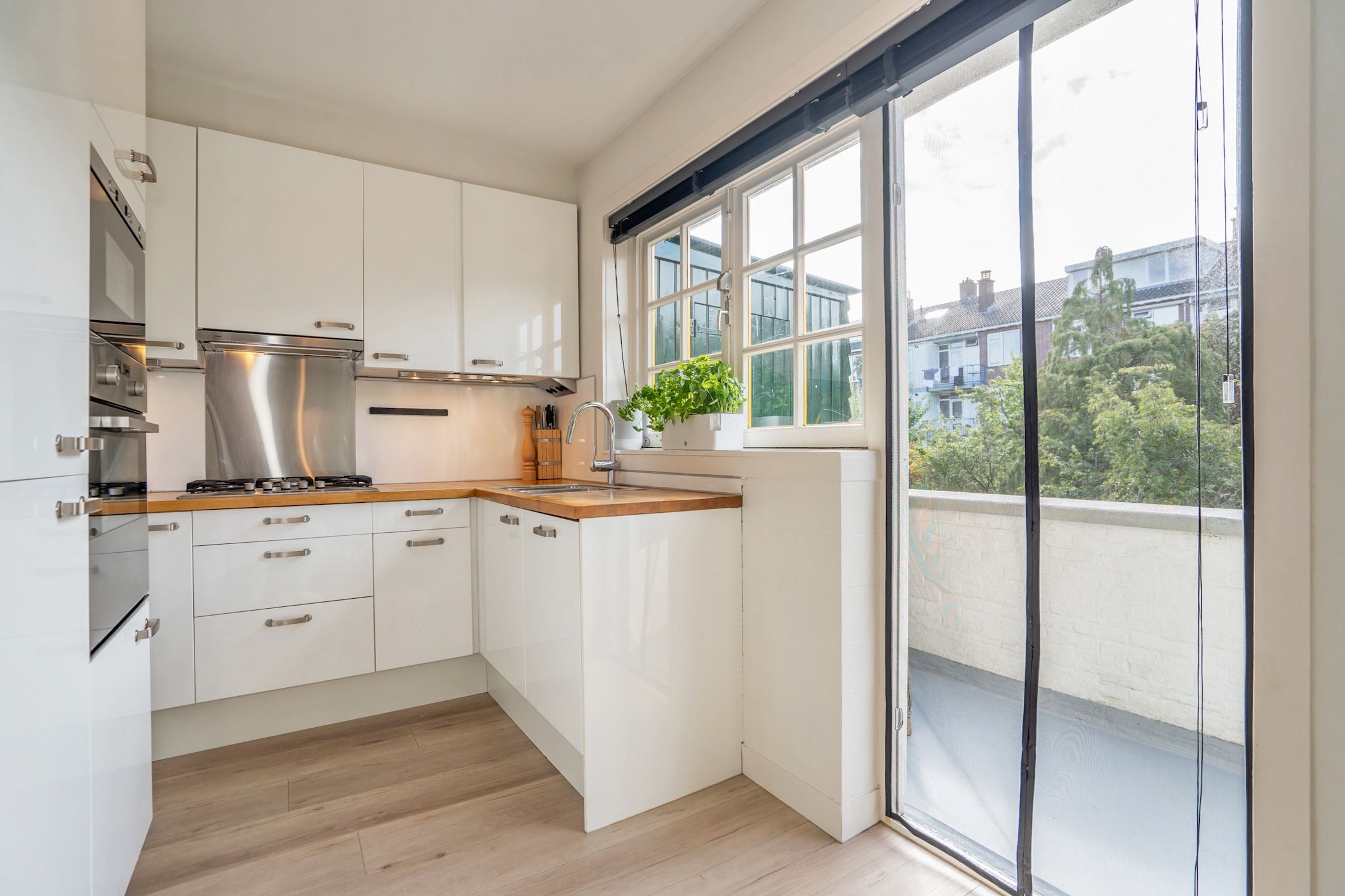 Photo 12 of Verkadestraat 27