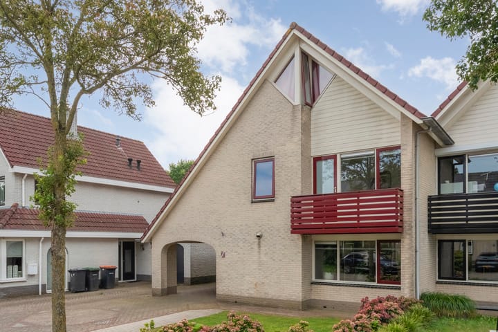 Twee-onder-één-kap te koop: Margriet 20, Hardenberg