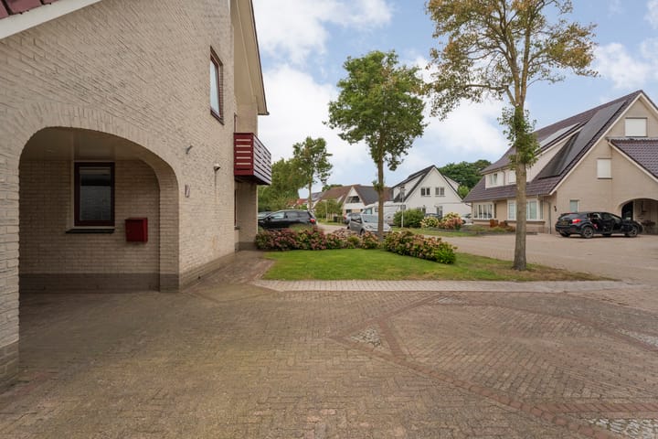 Twee-onder-één-kap te koop: Margriet 20, Hardenberg
