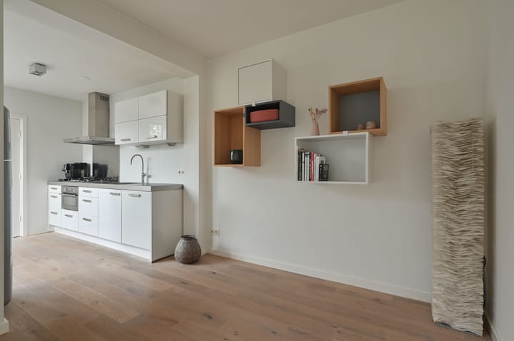 Tussenwoning te koop: Rijsbergenweg 44, Huizen