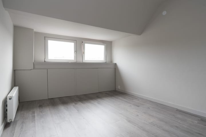 Hoekwoning te huur: Bakhuizen van den Brinkstraat 3, Haarlem