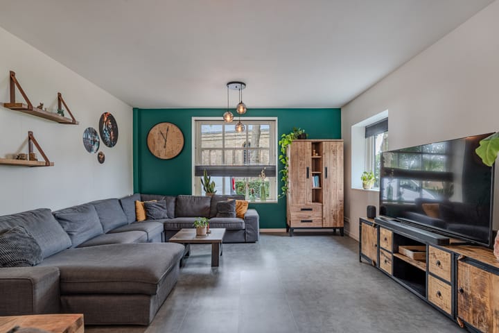 Hoekwoning te koop: Greate Buorren 3, Weidum