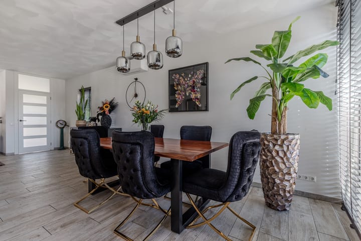 Hoekwoning te koop: Gerrit Schuilstraat 17, Harlingen