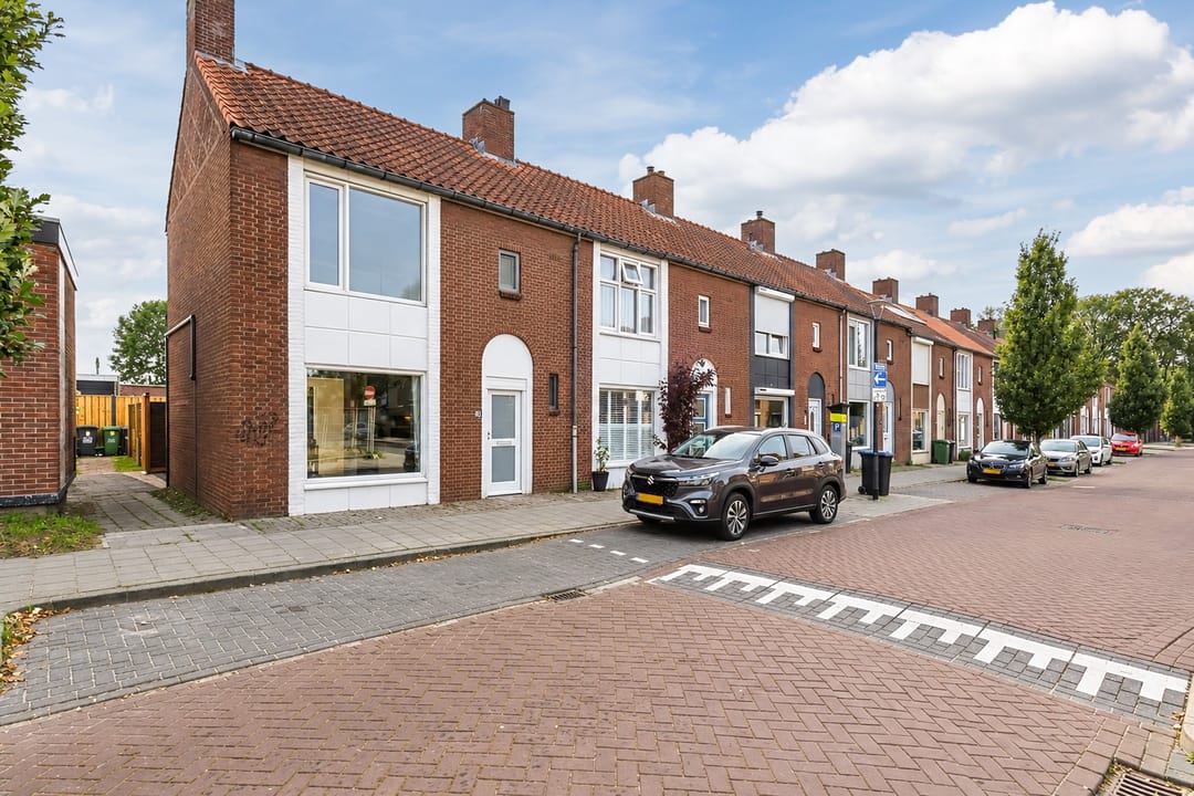 Photo 1 of Eikstraat 26