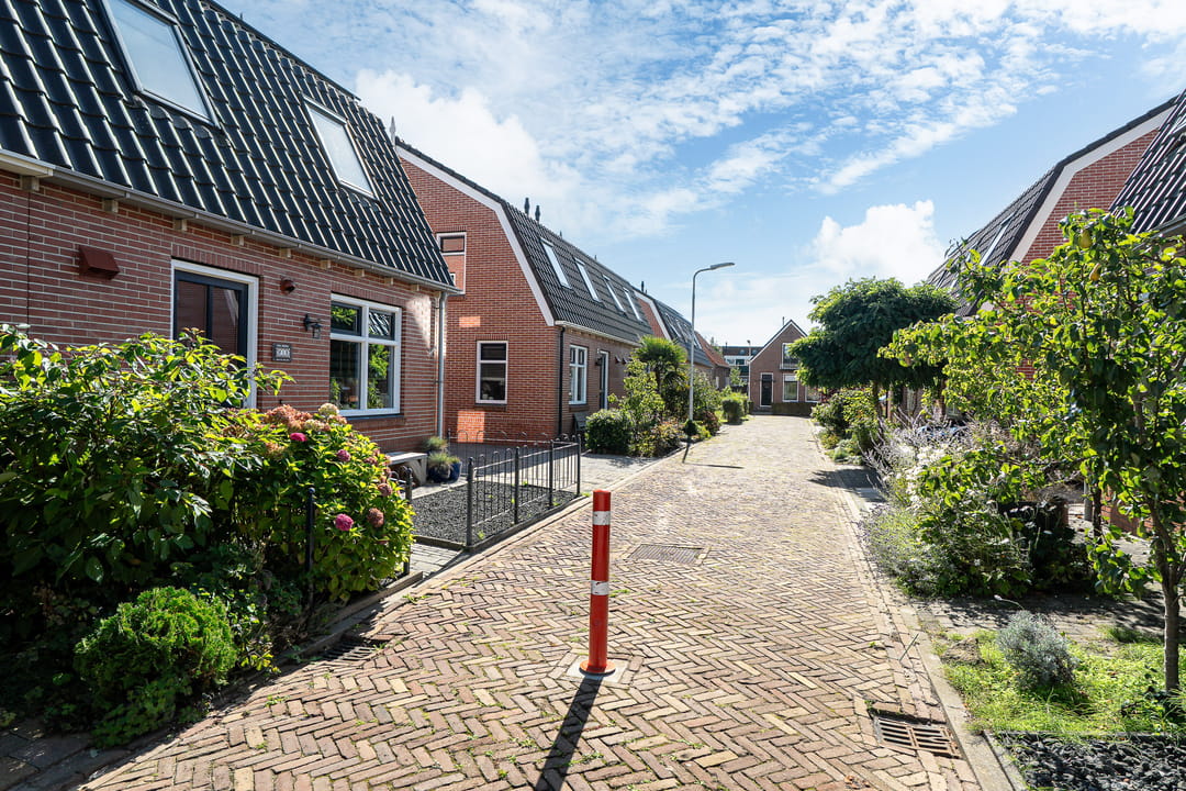 Foto 32 van Noorderdwarsstraat 8