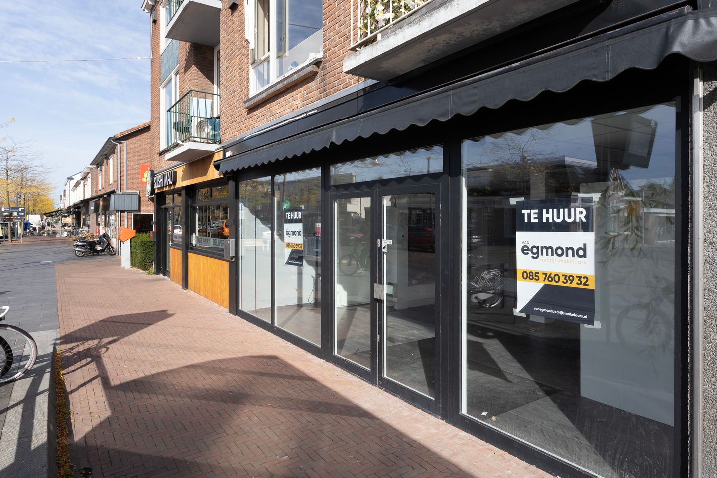 View photo 3 of Gronausestraat 1237