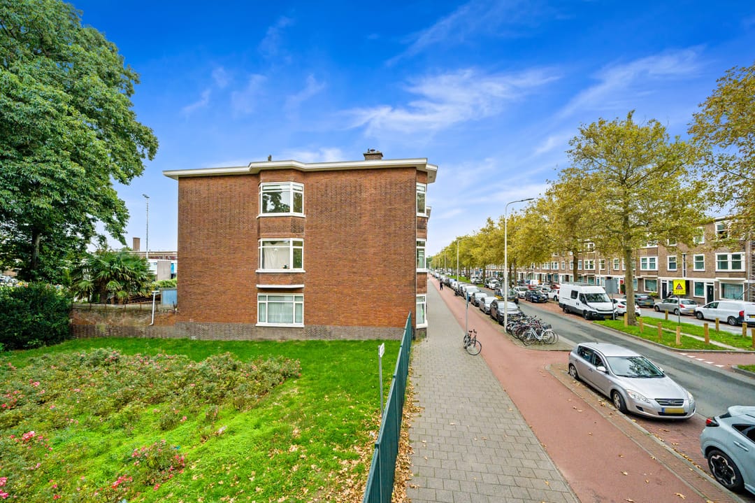 Photo 8 of Zuiderparklaan 344
