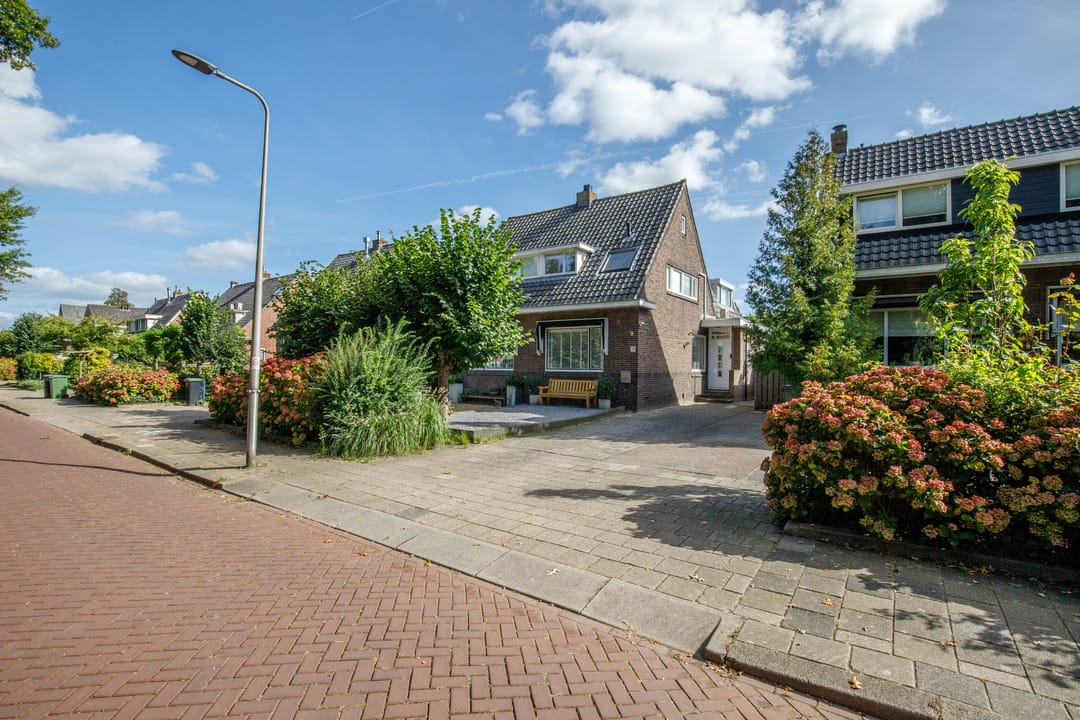 Foto 43 van Parallelweg-Zuid 75