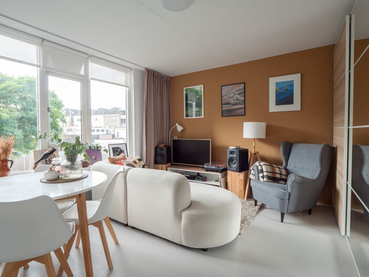 Studio te koop: Fellenoordstraat 24, Breda