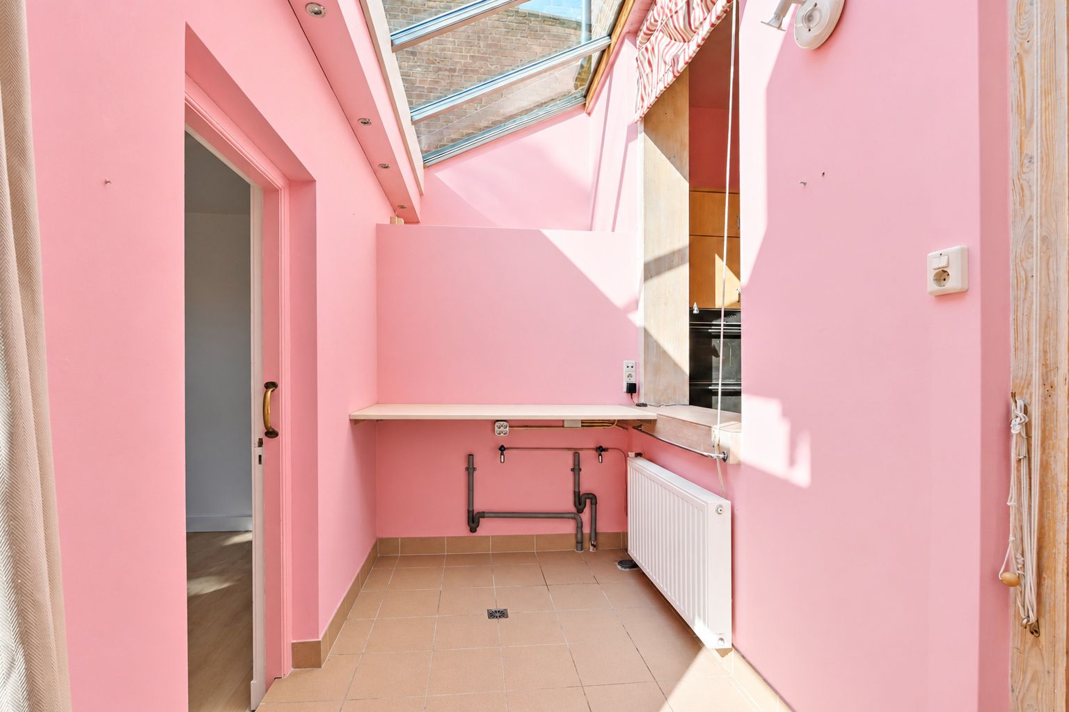 Foto 42 van Surinamestraat 16