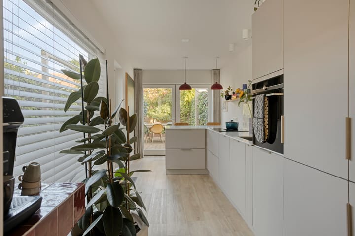 Tussenwoning te koop: Eikstraat 36, Tilburg