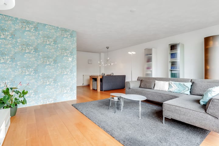 Tussenwoning te koop: Acaciapark 7, Hilversum