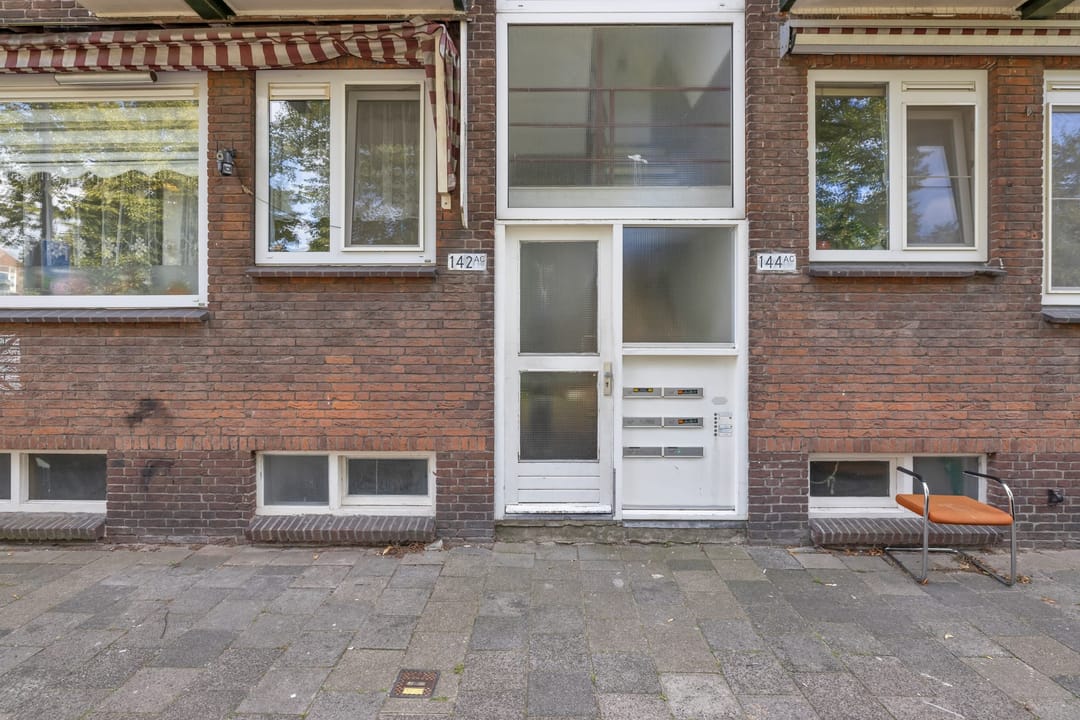 Photo 1 of Hogenbanweg 142-B