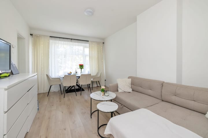 Appartement te koop: Hogenbanweg 142B, Rotterdam