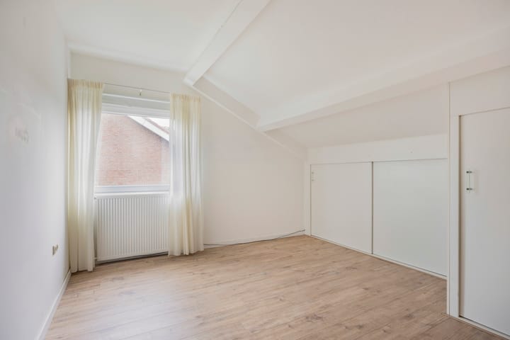 Twee-onder-één-kap te koop: Heggewikke 30, Landgraaf