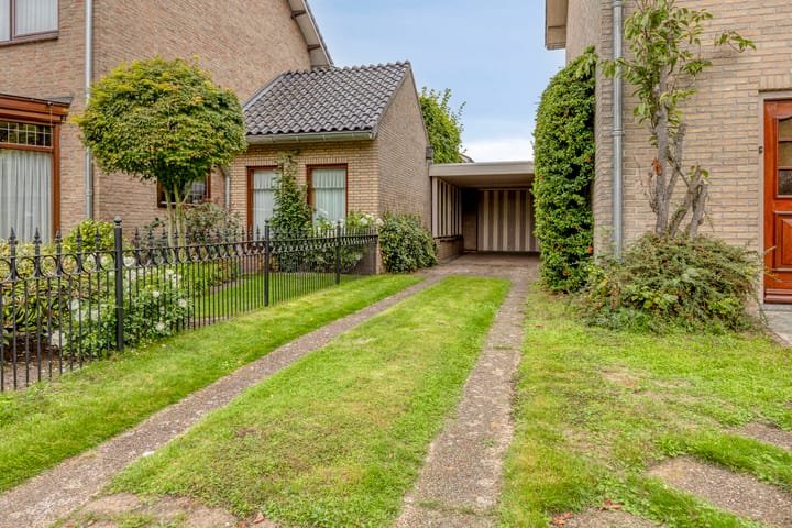 Hoekwoning te koop: Reigerlaan 2, Beek En Donk