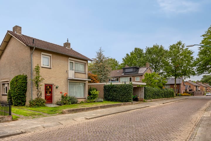 Hoekwoning te koop: Reigerlaan 2, Beek En Donk