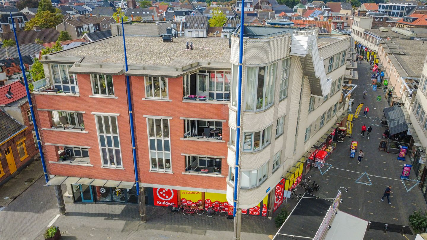 Bekijk foto 4 van Stadhuisplein 45