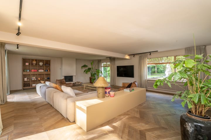 Vrijstaande woning te koop: Van Haestrechtstraat 70, Goirle