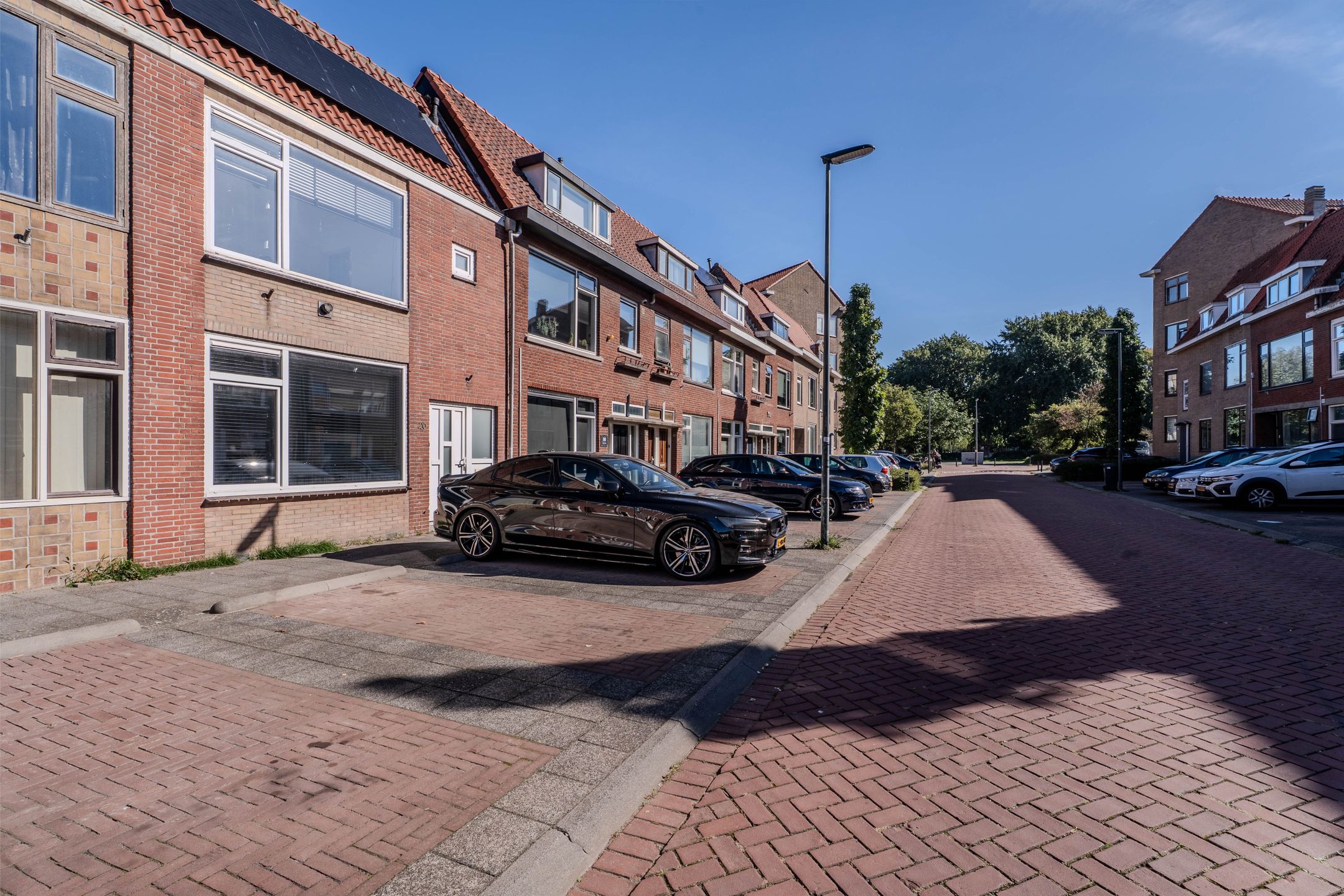 Photo 6 of Mahlerstraat 20
