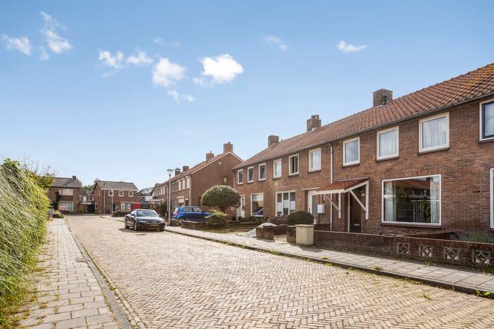 Tussenwoning te koop: Franciscusstraat 38, Wijchen