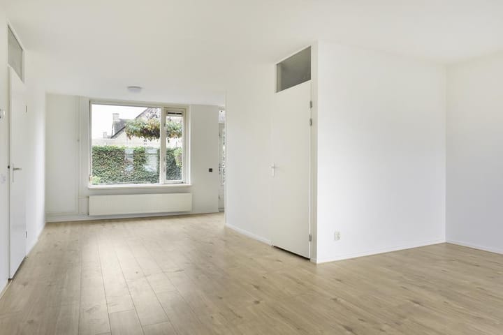Tussenwoning te huur: Anjervallei 62, 'S-Hertogenbosch